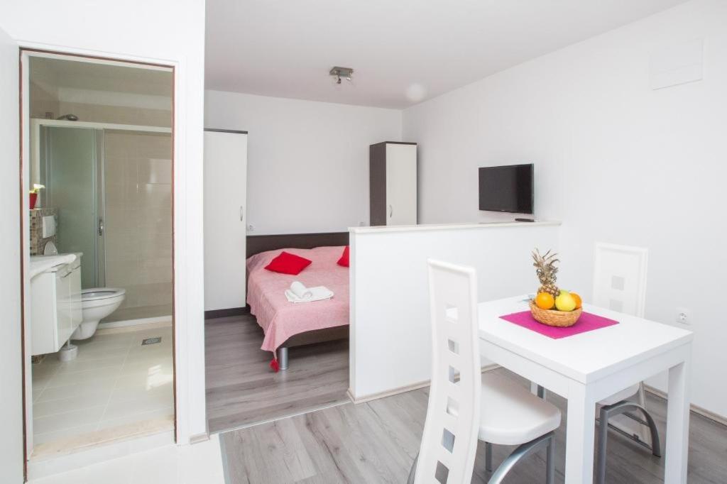 Apartments Villa Roza Mokošica Екстериор снимка