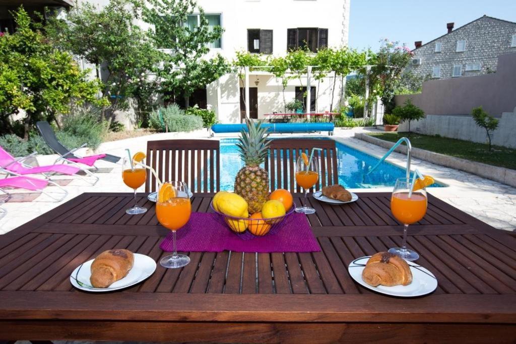 Apartments Villa Roza Mokošica Екстериор снимка